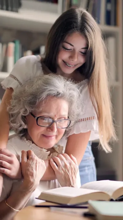 oma en kleindochter  oma en kleindochter